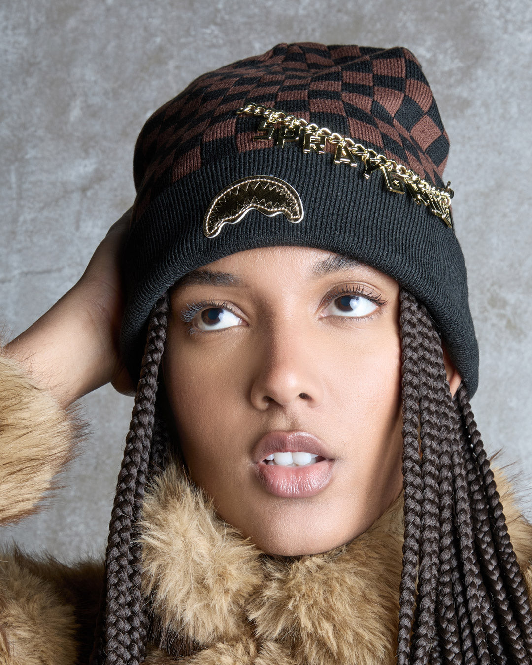 GOLD CHAIN CHECK BEANIE