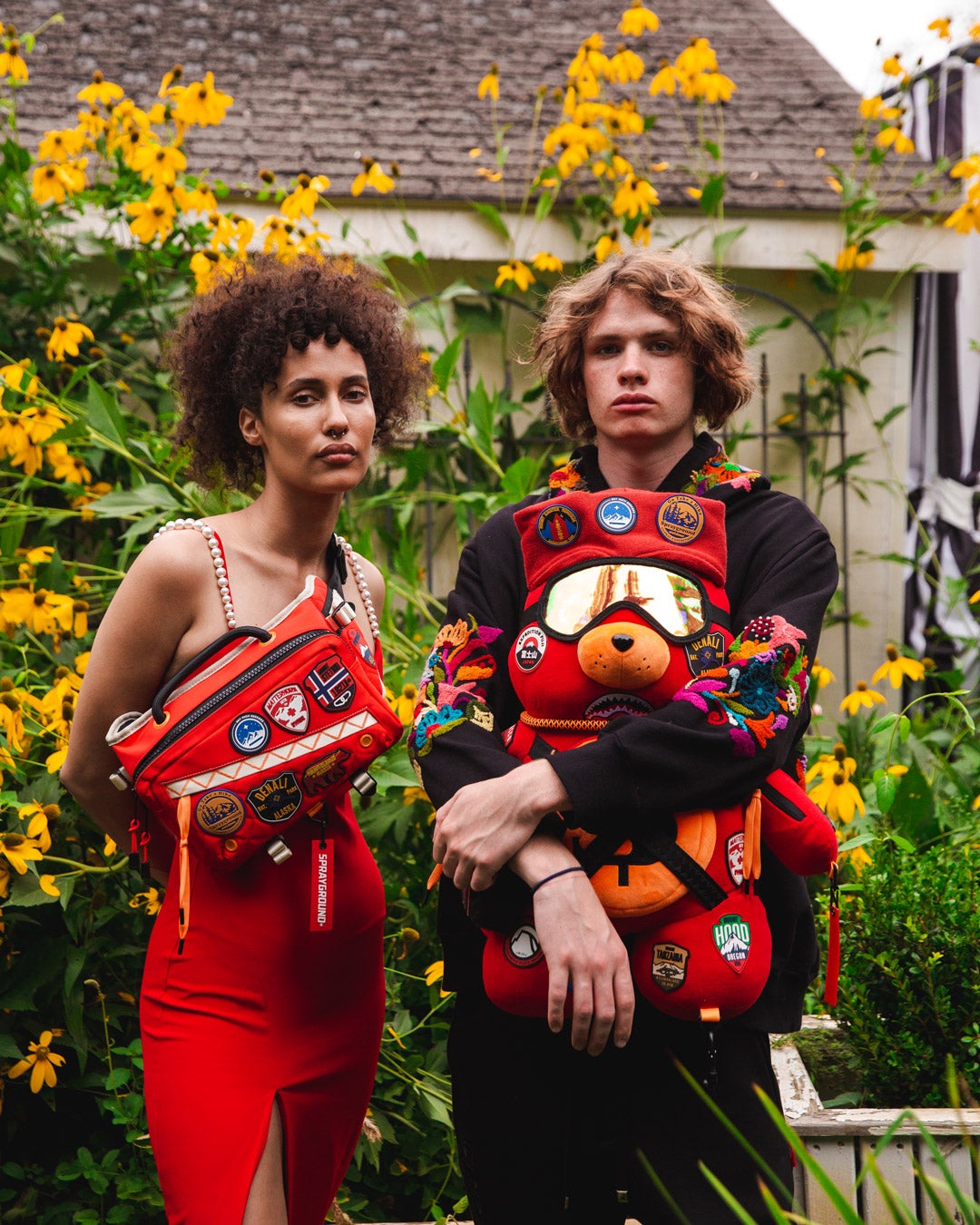 GLOBAL EXPEDITION CARGO CROSSBODY