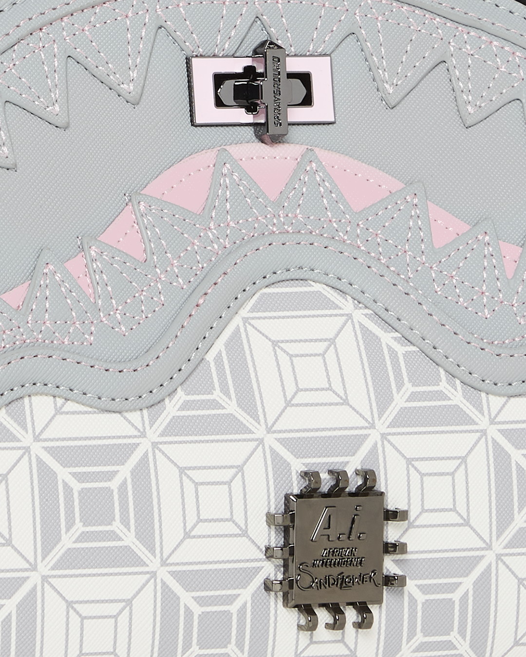 A.I.8 AFRICAN INTELLIGENCE BOOKED & BUSY SHARK HANDBAG