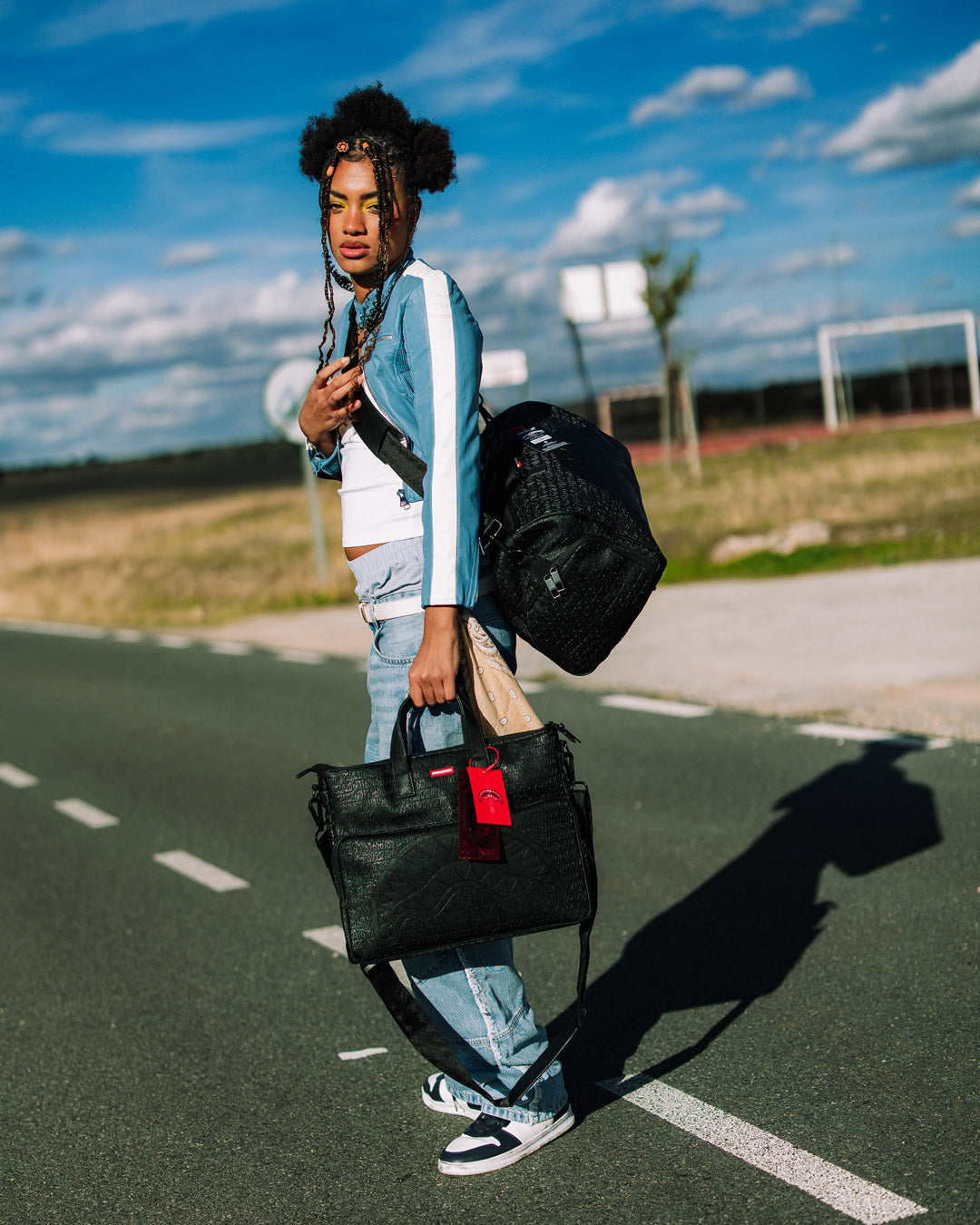 HYPERDIMENSIONAL TRAVEL BAG